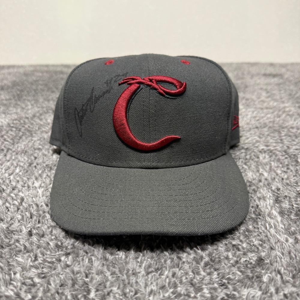 New Era Mens Cincinnati Reds MLB C Logo Autographed Baseball Cap 9FIFTY Snapback